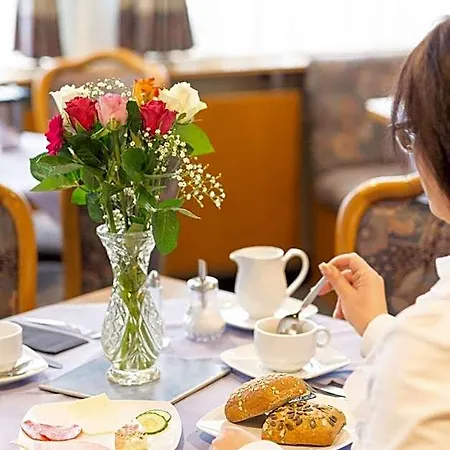 Kelkheimer Hof Hotel 3*
